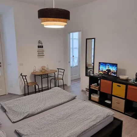 Arianna Penzion Cannobio