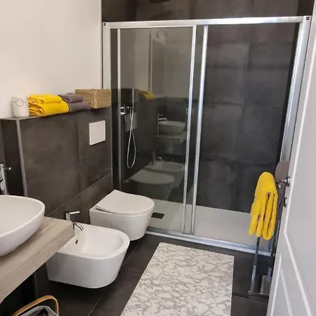 Arianna Penzion Cannobio